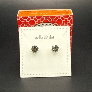 NEW Stella & Dot Silver Sparkle Studs